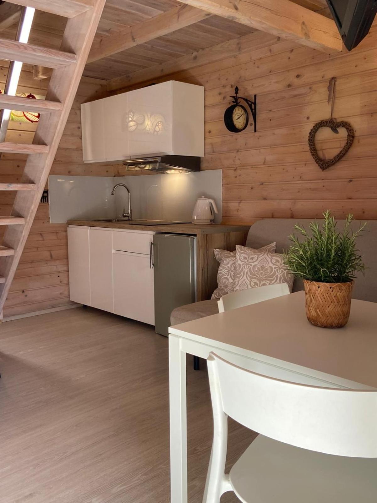 Domki I Apartamenty El-Piero Pobierowo Exteriér fotografie
